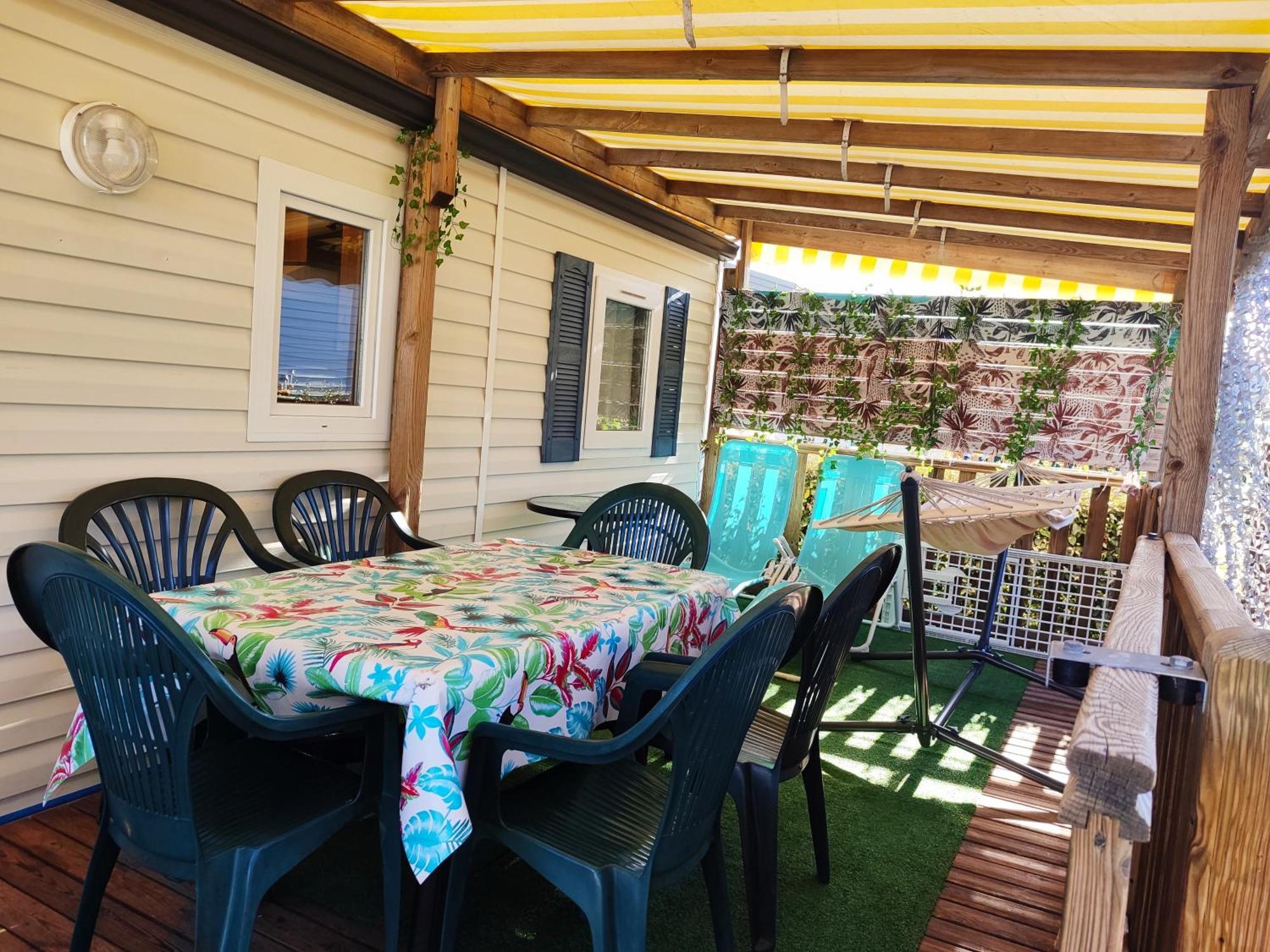 Mobilhome Au Camping Les Salins De La Gardiole Ex Camping Europe Vic-la-Gardiole Exterior foto